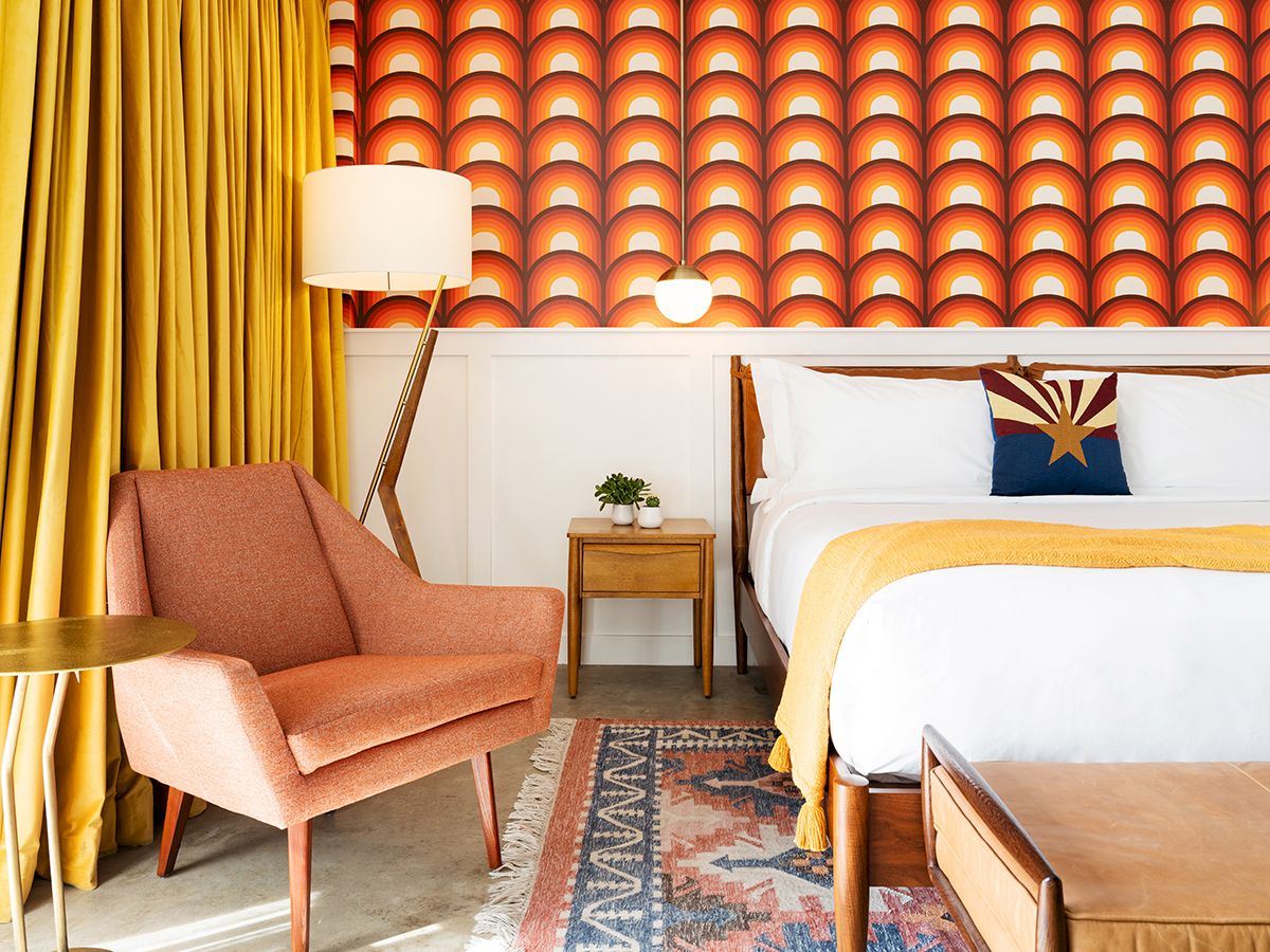 Rise Uptown Hotel